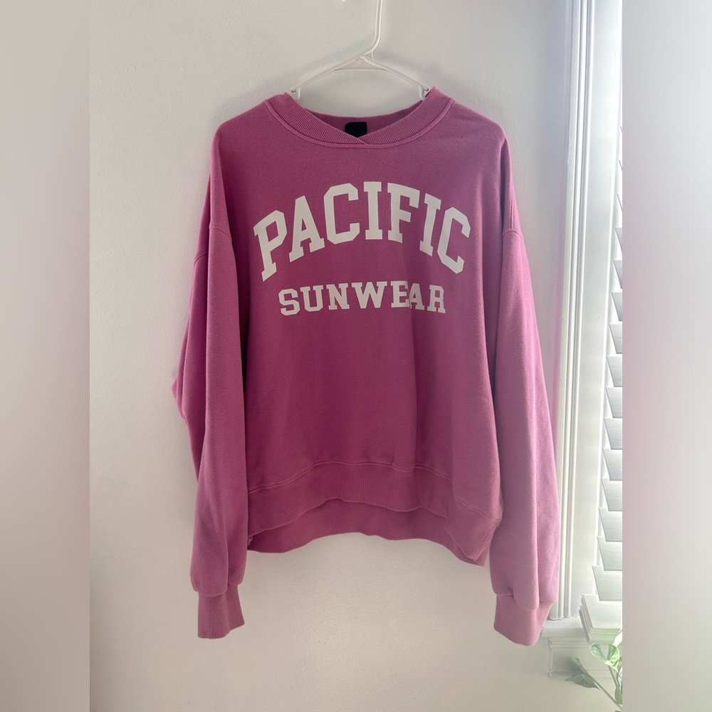 Pacsun crewneck pink size medium
